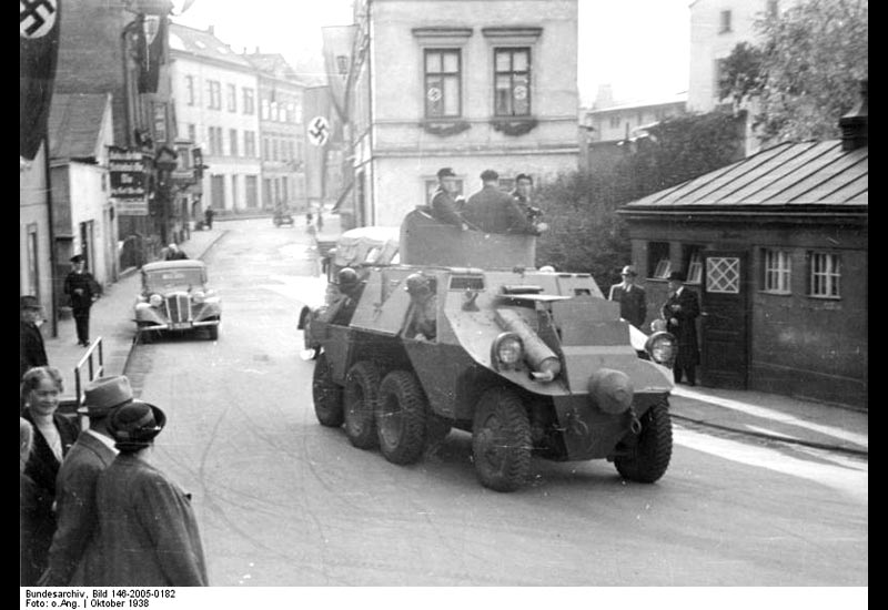 Image of the Steyr ADGZ (M35 Mittlere Panzerwagen)