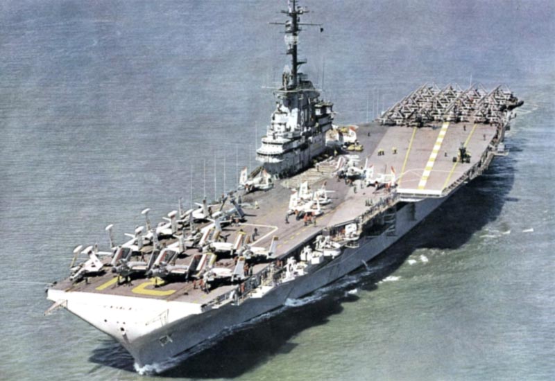 Image of the USS Bon Homme Richard (CV-31)