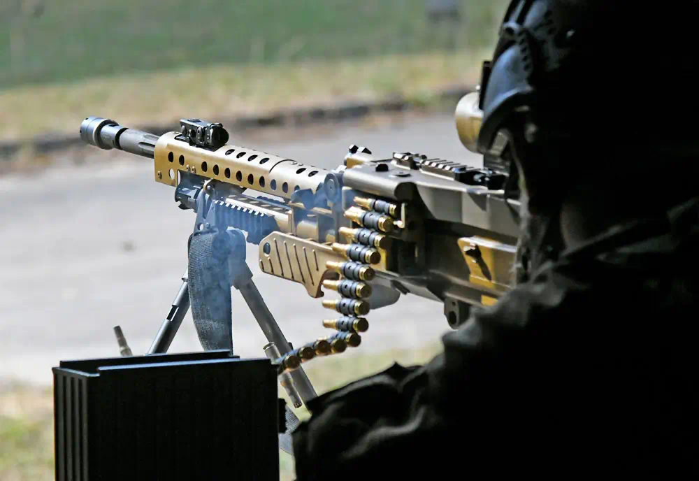Image of the Heckler & Koch HK121 (MG5)