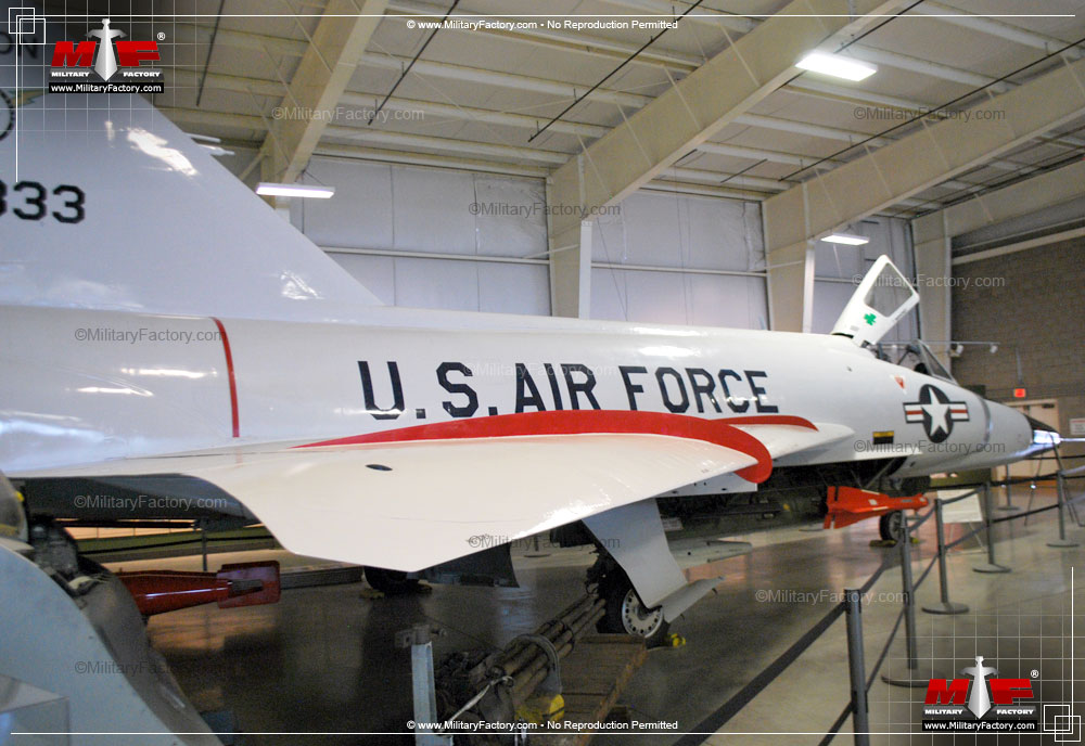 Image of the CONVAIR F-102 Delta Dagger