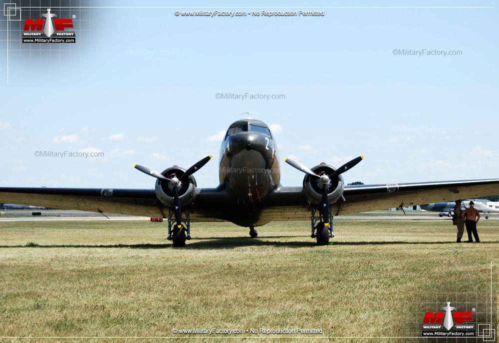 Image of the Douglas C-47 (Skytrain / Dakota)