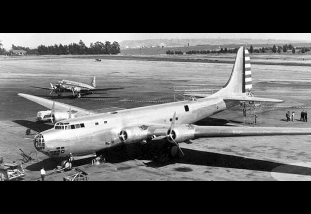 Image of the Douglas XB-19 (XBLR-2)