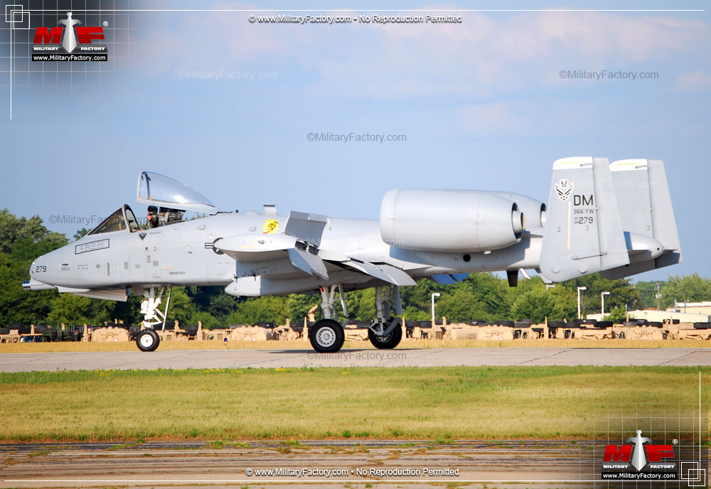 Image of the Fairchild Republic A-10 Thunderbolt II (Warthog)