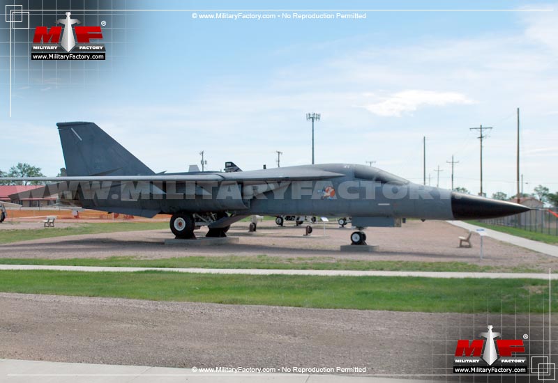 Image of the General Dynamics F-111 Aardvark