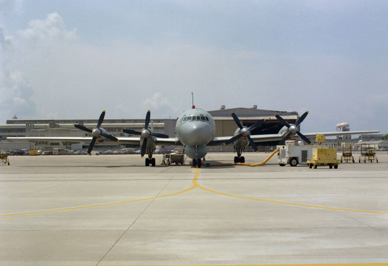 Image of the Ilyushin IL-38 (May)