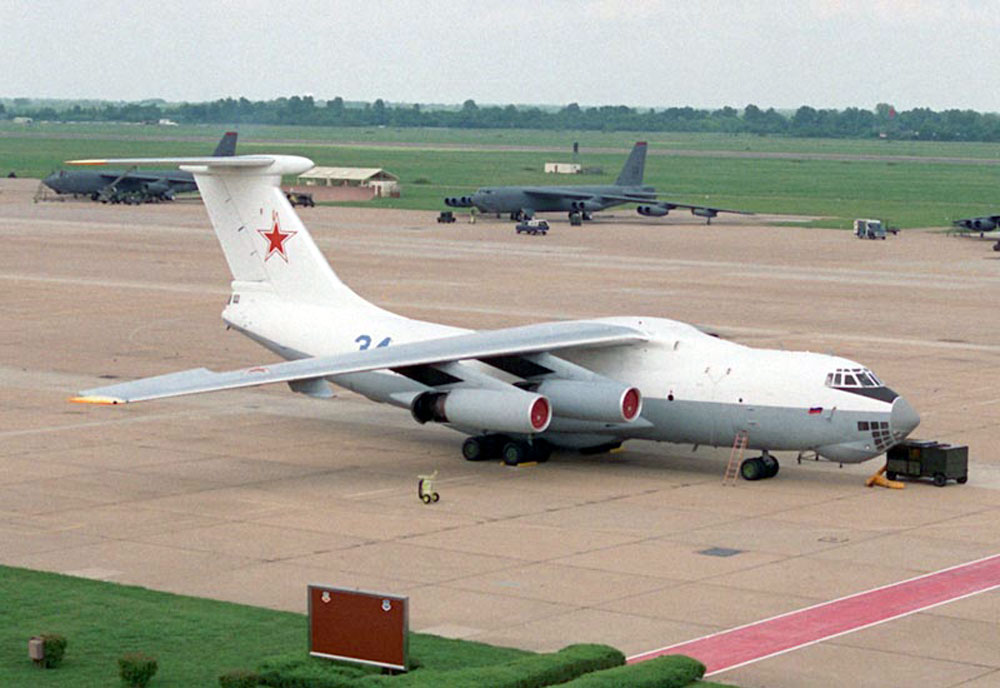 Image of the Ilyushin IL-78 (Midas)