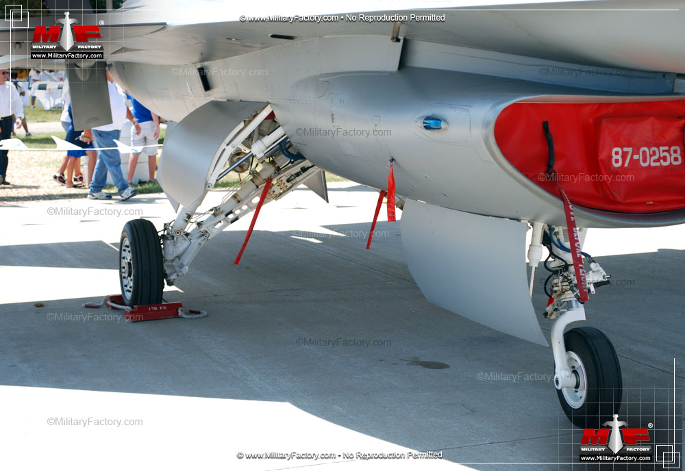 Image of the Lockheed Martin F-16  Fighting Falcon