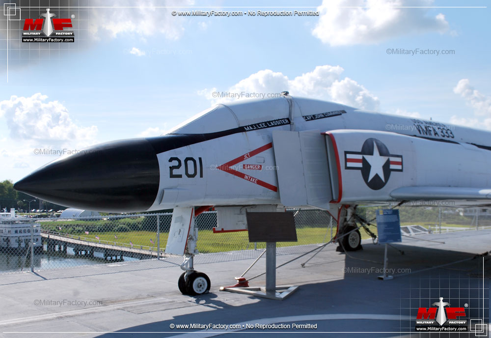 Image of the McDonnell Douglas F-4 Phantom II