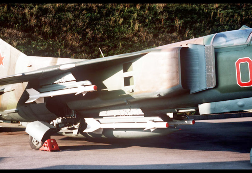 Image of the Mikoyan-Gurevich MiG-23 (Flogger)