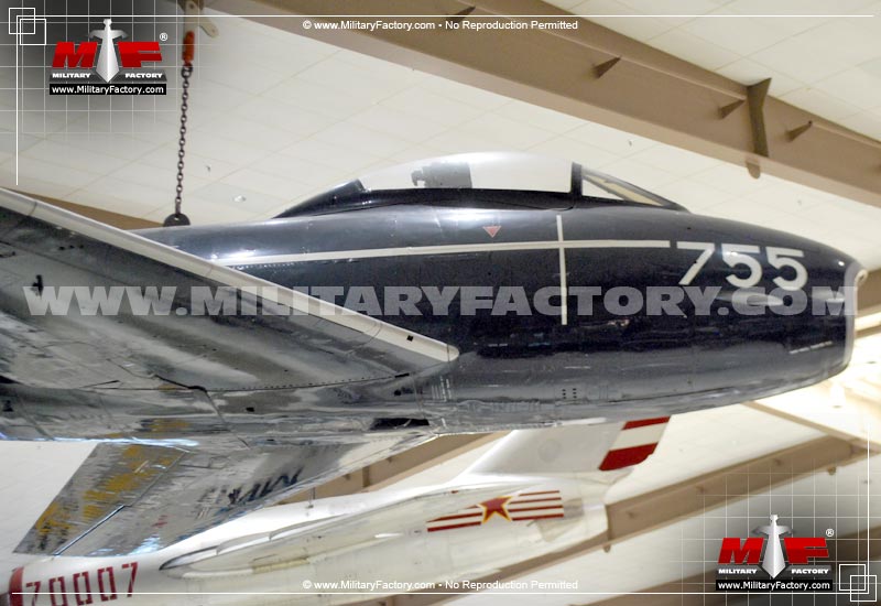Image of the North American FJ-2 / FJ-3 Fury