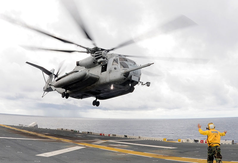 1x Sikorsky MH 53 CH 53 sea stallion Navy USAF Helicopter otan 1:72 DIECAST 