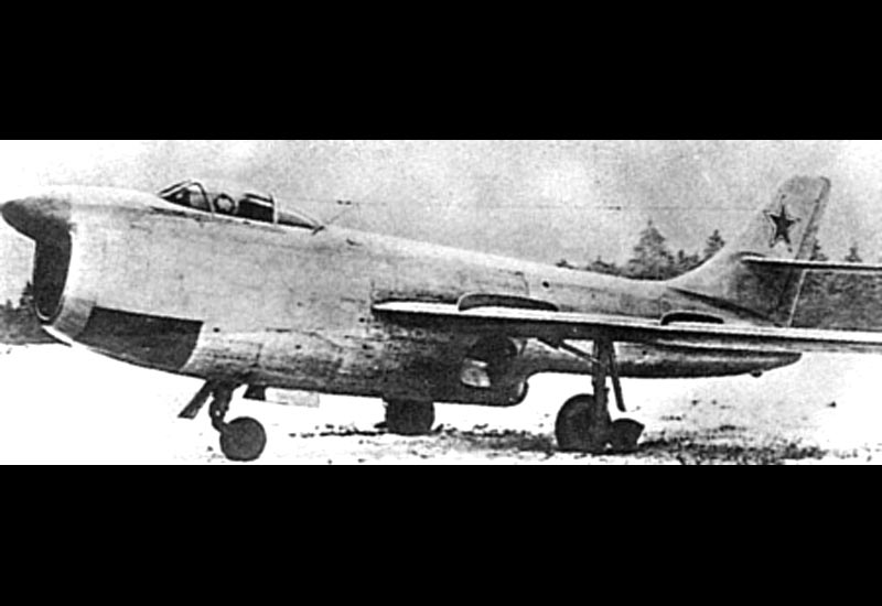 Image of the Sukhoi Su-15 (Samolet P)