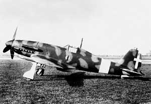 Left side view of the Fiat G.55 Centauro fighter at rest