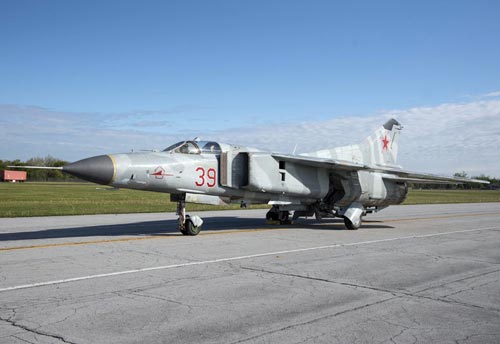 Thumbnail picture of the Mikoyan-Gurevich MiG-23 Flogger jet fighter