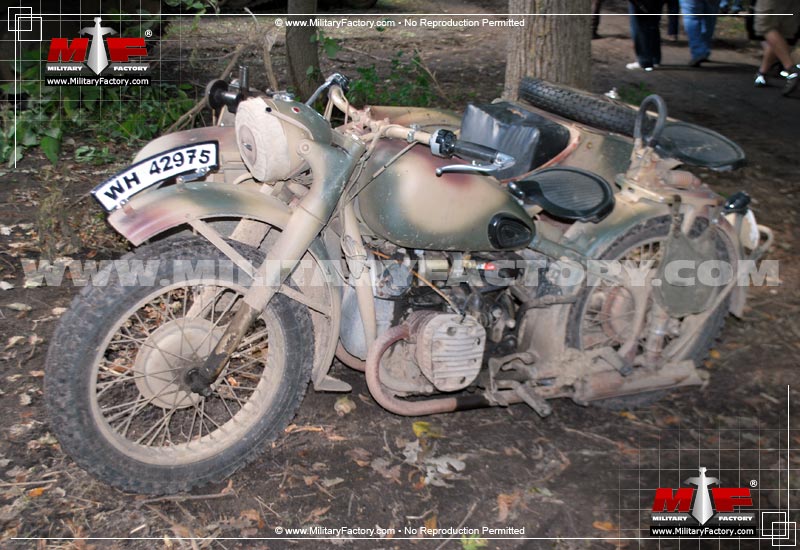 Image of the BMW R12