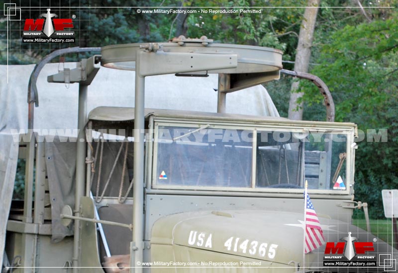 Image of the GMC CCKW 353 (G-508 / Jimmy / Deuce-and-a-Half)