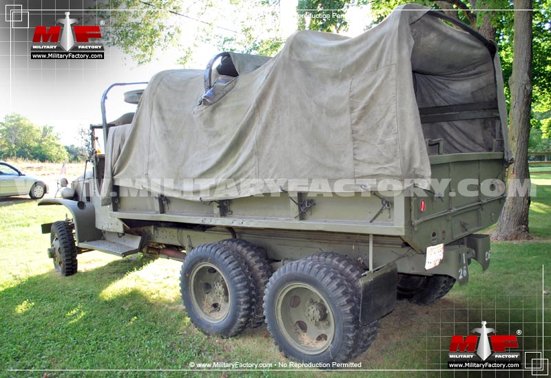 Image of the GMC CCKW 353 (G-508 / Jimmy / Deuce-and-a-Half)