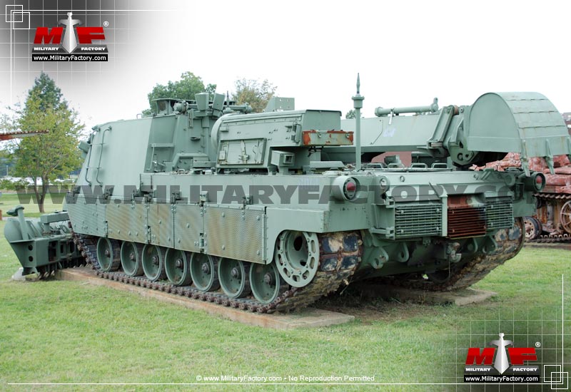 Image of the M1 Grizzly Combat Mobility Vehicle (CMV) (Breacher)