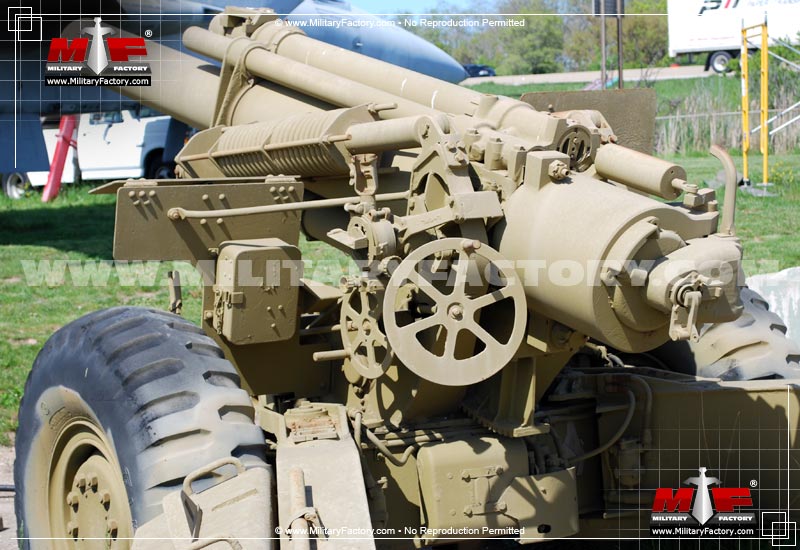 Image of the M114 155mm (155mm Howitzer M1)