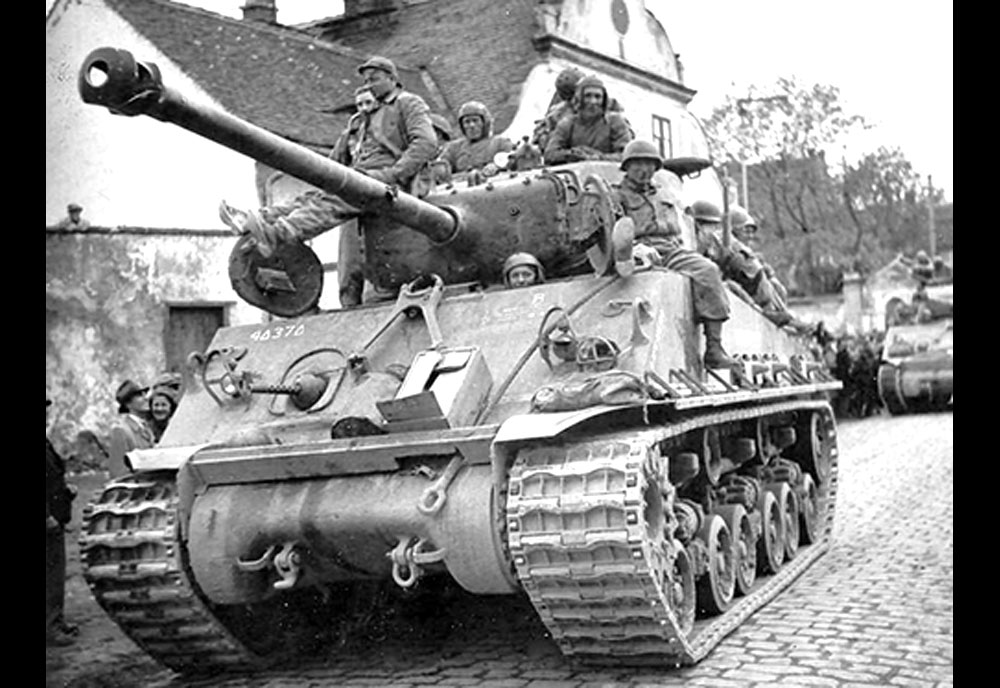 Image of the M4A3(76)W HVSS Sherman (Easy Eight / M4A3E8)