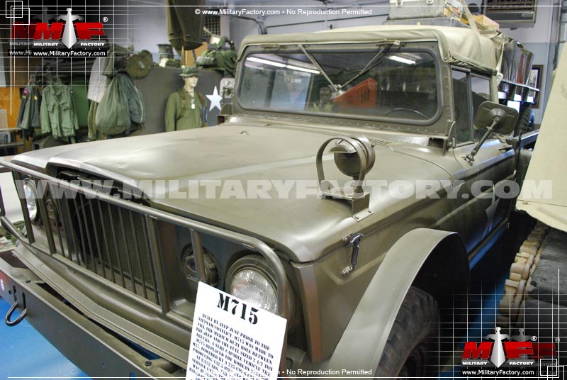 Image of the Kaiser-Jeep M715 (Five Quarter)