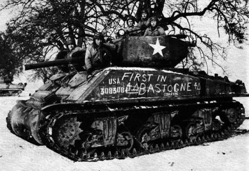 Image of the Sherman Jumbo (Medium Tank, M4A3E2)