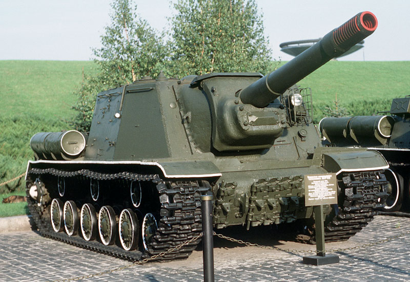 Image of the ISU-152 (Zveroboy)