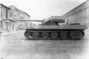 Left side profile view of the AMX-50 Heavy Tank