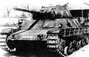 Front left side view of the Carro Armato P26/40 heavy tank