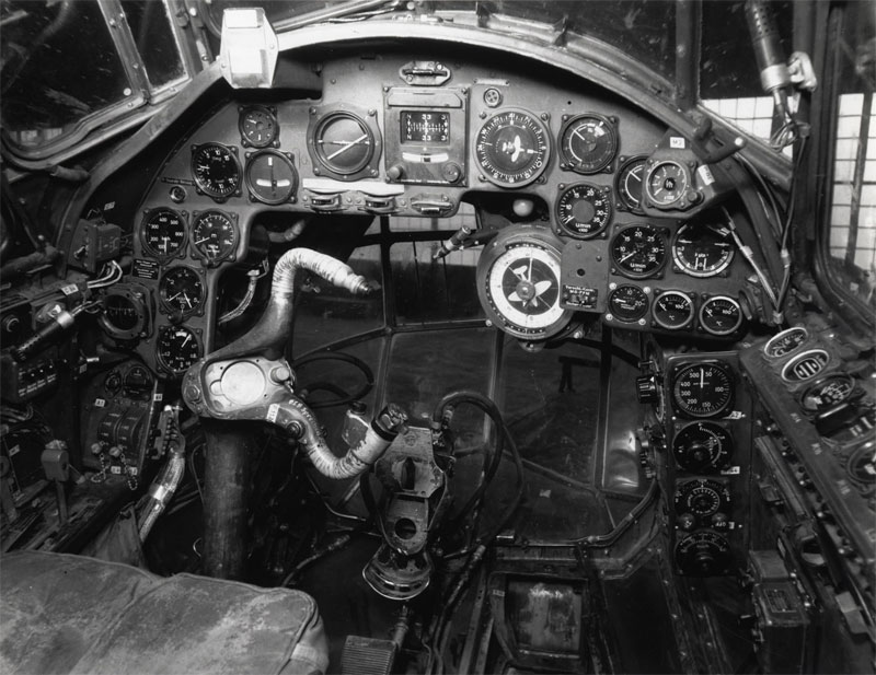Cockpit image of the Junkers Ju 88