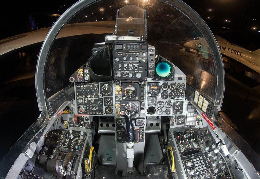 Cockpit image of the Boeing F-15A Eagle