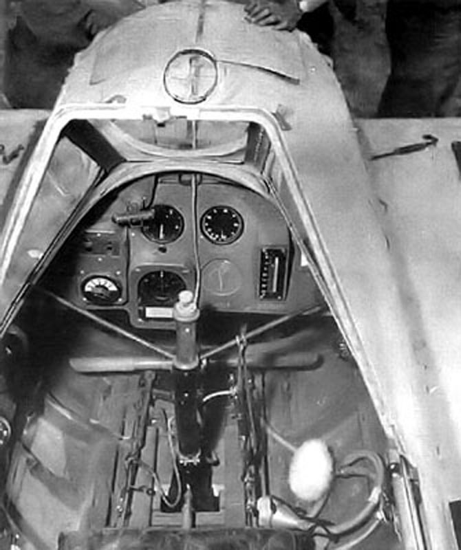 Cockpit image of the Yokosuka MXY7-K1 Ohka (Cherry Blossom)