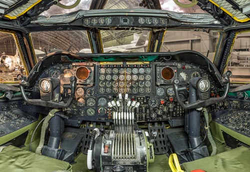 Cockpit picture of the Boeing B-52 Stratofortress