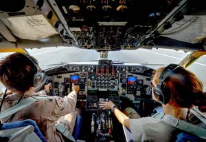 Cockpit picture of the Boeing KC-135 Stratotanker
