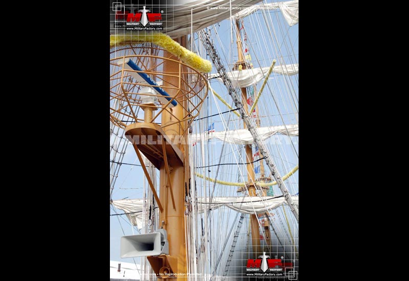 ARM Cuauhtemoc (BE01) Sail / DieselPowered Training Barque