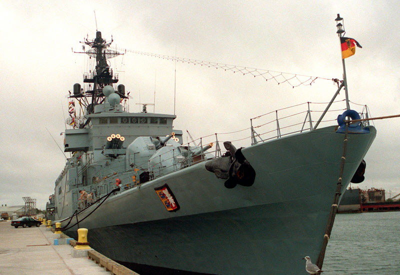 Image of the FGS Schleswig-Holstein (D182)