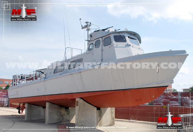 Image of the Patrol Craft Fast (PCF) (Swift Boat)