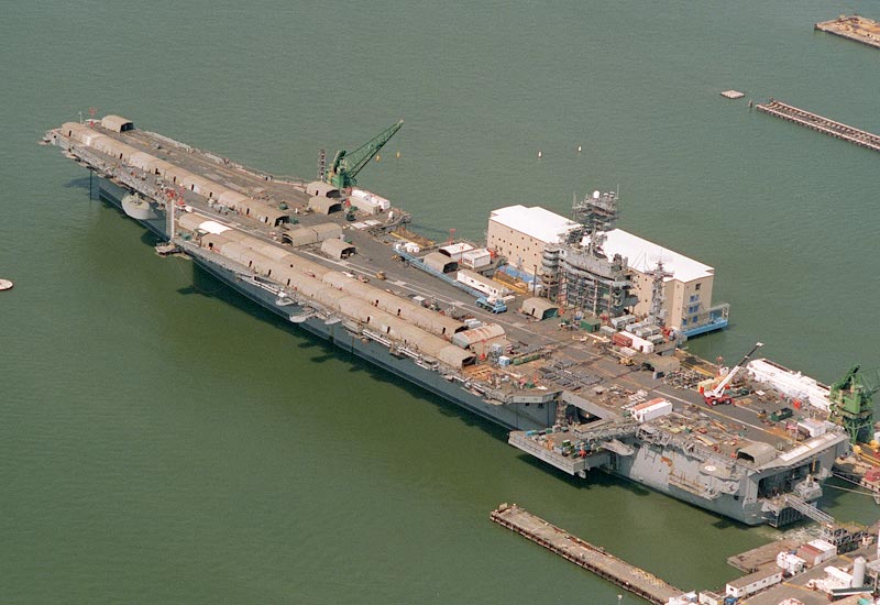 Image of the USS Dwight D. Eisenhower (CVN-69)