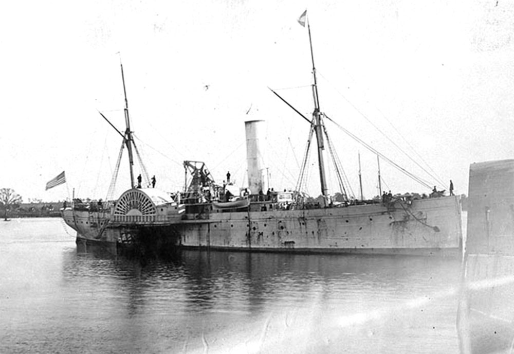 Image of the USS Fort Jackson