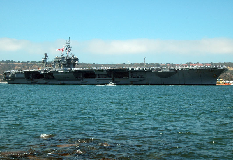 Image of the USS Kitty Hawk (CVA-63 / CV-63)