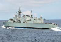 Picture of the HMCS Ville de Quebec (FFH-332)