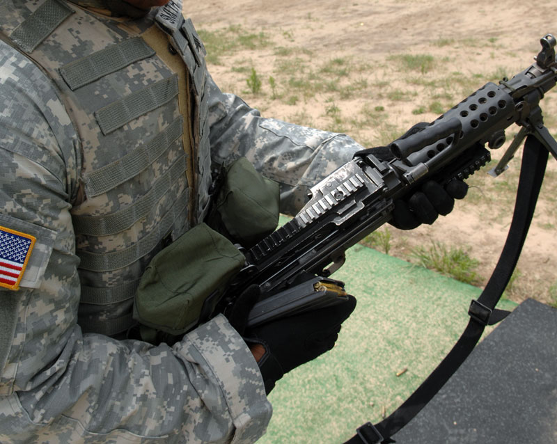 Image of the Fabrique Nationale M249 SAW / LMG